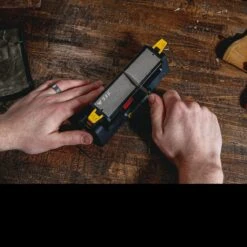 Work Sharp Benchtop Bench Stone -Adventure Knives 09DX163det3 39081.1600167703.1280.1280 59154.1600442585