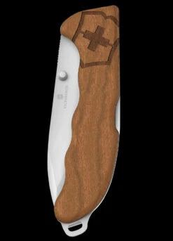 Victorinox Evoke Walnut Folding Knife -Adventure Knives BMC 09415D630.2 44593.1695997044.1280.1280 06636.1696432299