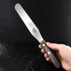 Victorinox Wood Spatula -Adventure Knives BMC 5260020 70854.1646845274.1280.1280 50238.1651673719