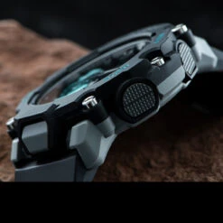 Casio G-SHOCK Carbon Core Guard GA-2200 1AER