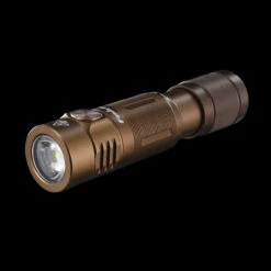 Fenix E05R Rechargeable Keychain Torch -Adventure Knives FENIX E05R BRNjpg02 03317.1631703490