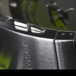 Traser H3 P67 Super Sub Stainless Bracelet -Adventure Knives H3 P67 109378det2 91822.1606819703