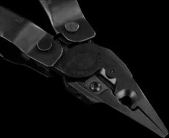 Leatherman Super Tool 300 EOD -Adventure Knives WIT LT300EODdetail 87534.1650548821.1280.1280 33694.1650550709