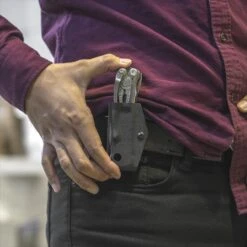 Clip And Carry Leatherman Skeletool Sheath -Adventure Knives clp017det2 12776.1684230816