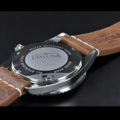 Davosa Vintage Diver Quartz Blue/Red