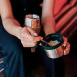 Stanley Classic Legendary Food Jar 0.7L -Adventure Knives flask2 75819.1692197854.1280.1280 06749.1692781865