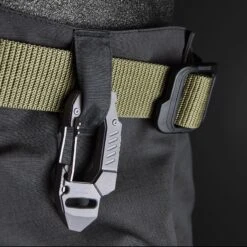 MecArmy FL10 Carabiner Light -Adventure Knives mec fl10det8 78908.1587408614