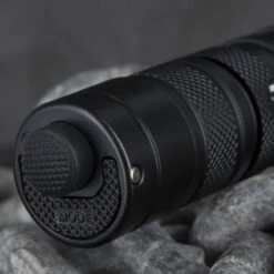 Nitecore P20UV V2 -Adventure Knives tt66 78657.1603796486.1280.1280 25404.1603796545