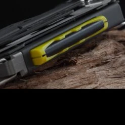 Leatherman Signal -Adventure Knives wit lt700bldet4 03426.1587418993