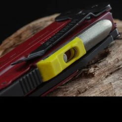 Leatherman Signal Black Red -Adventure Knives wit lt700rddet3 79068.1587418814